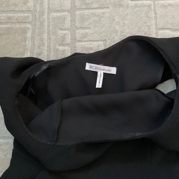 BCBG Generations one shoulder jumpsuit - Picture 5 of 7